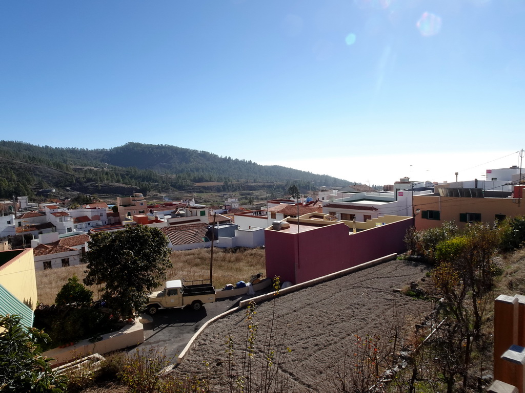 The south side of the town, viewed from the parking lot of the Restaurante Cafetería Tito at the TF-21 road