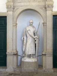 Knight statue at the Mosteiro da Serra do Pilar monastery