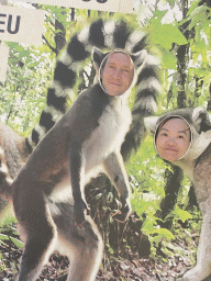 Tim and Miaomiao with a cardboard with Ring-tailed Lemurs at the Zoo Santo Inácio