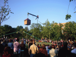 Acrobat at the Torckpark during the Liberation Day festivities
