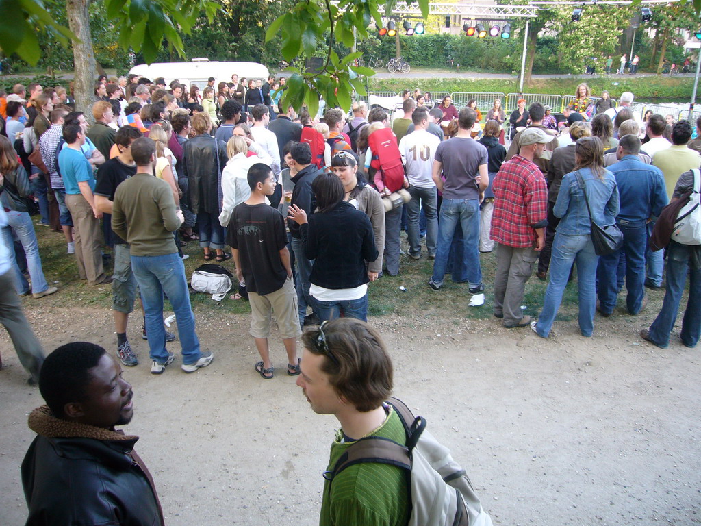 Anand, Susann and other people at the Torckpark during the Liberation Day festivities