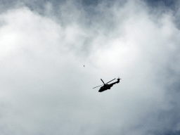 wageningen_2_066 - 126 kb - 1024x768 - Helicopter flying above the city, during the Liberation Day festivities Helicopter flying above the city, during the Liberation Day festivities