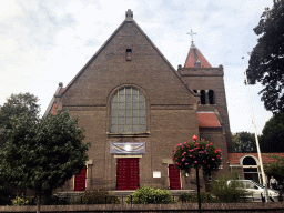 Front of the Sint-Johannes de Doperkerk church at the Bergstraat street