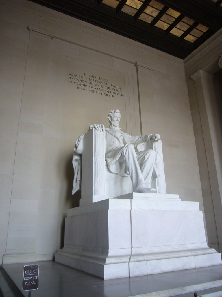 Statue of Lincoln in the Lincoln Memorial