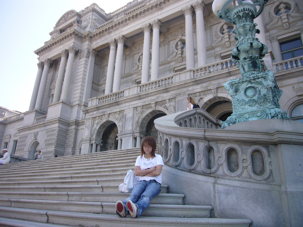 Miaomiao at the Thomas Jefferson Building of the Library of Congress