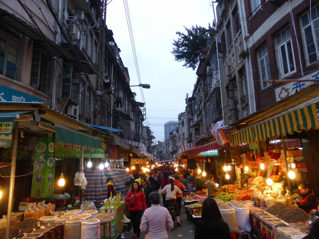 Open market at Hengzhu Road