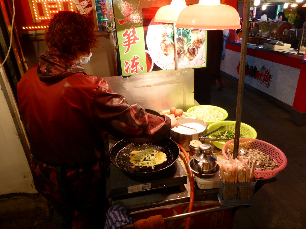 Snack stall with oister omelets at the Taiwan Snack Street at Renhe Road