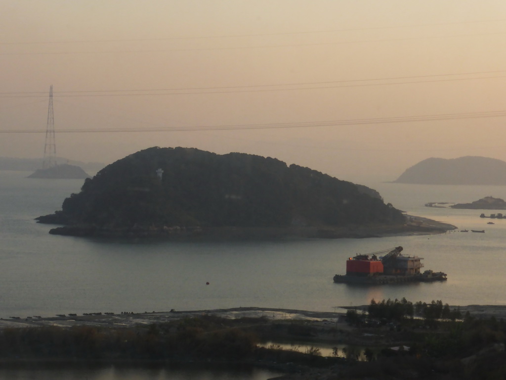 The Datu Islet in the Xiamen Bay, viewed from the bus from Yongding on the Haicang Bridge