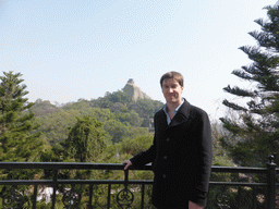 Tim at a viewing point at the Qinyuan Garden at Gulangyu Island, with a view on Sunlight Rock
