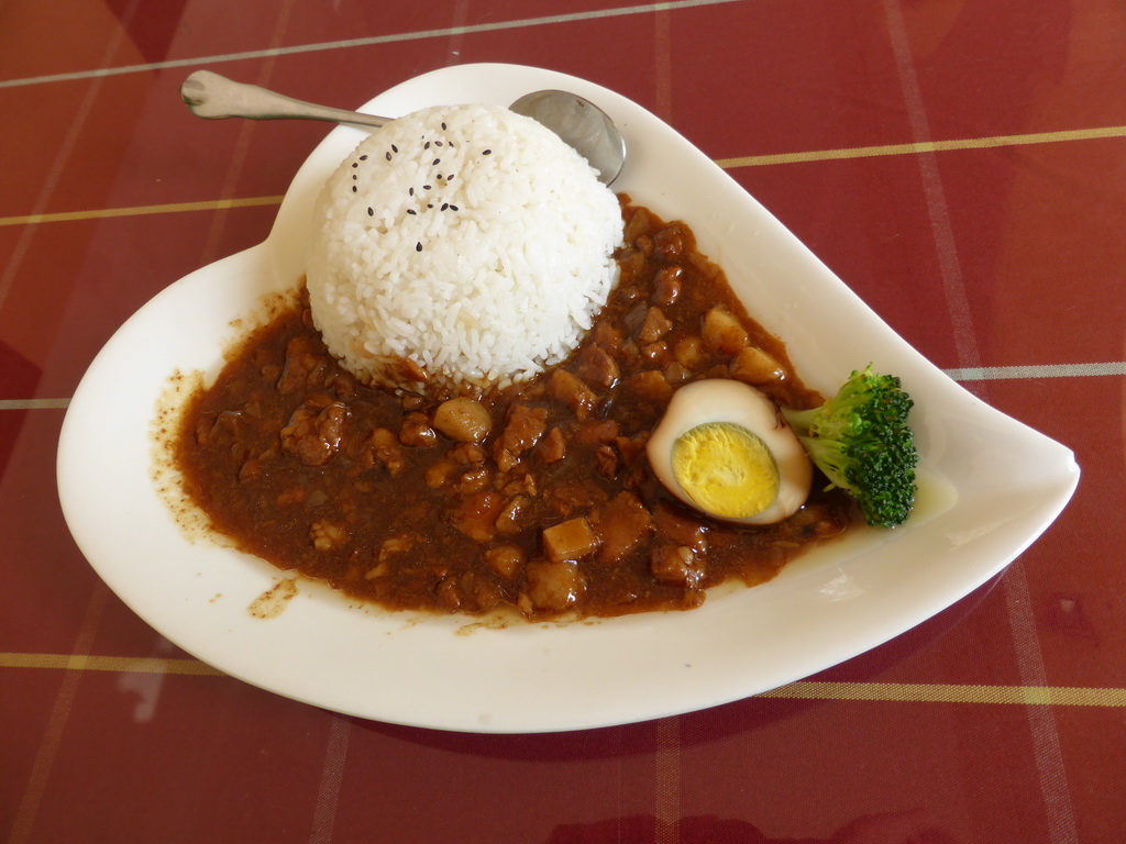 Lunch at a restaurant at Quanzhou Road at Gulangyu Island