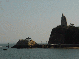 Large statue of Zheng Chenggong on Fuding Rock at the Haoyue Park at Gulangyu Island, viewed from Zhangzhou Road