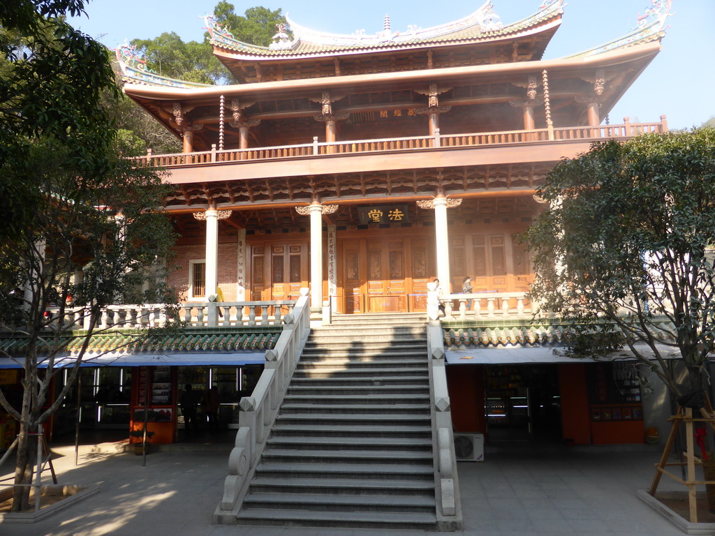 The Sutra Pavilion of the Nanputuo Temple