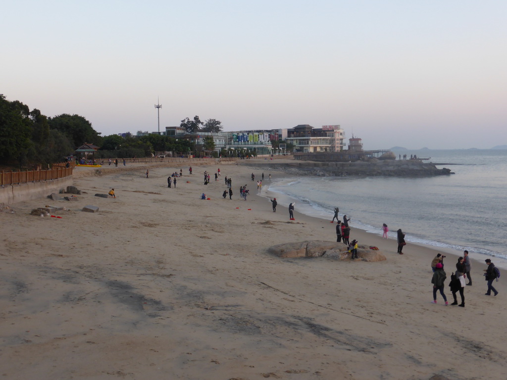 The beach at Huandao South Road and the South China Sea