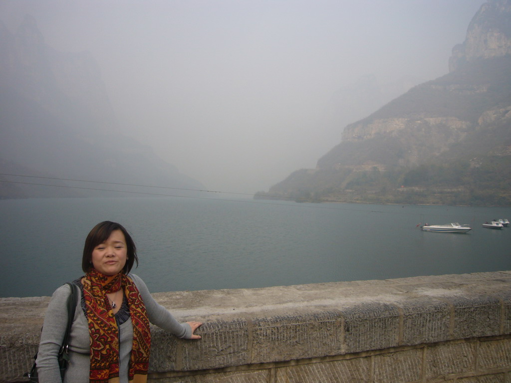 Miaomiao at the dam at the Ma`anshi Reservoir