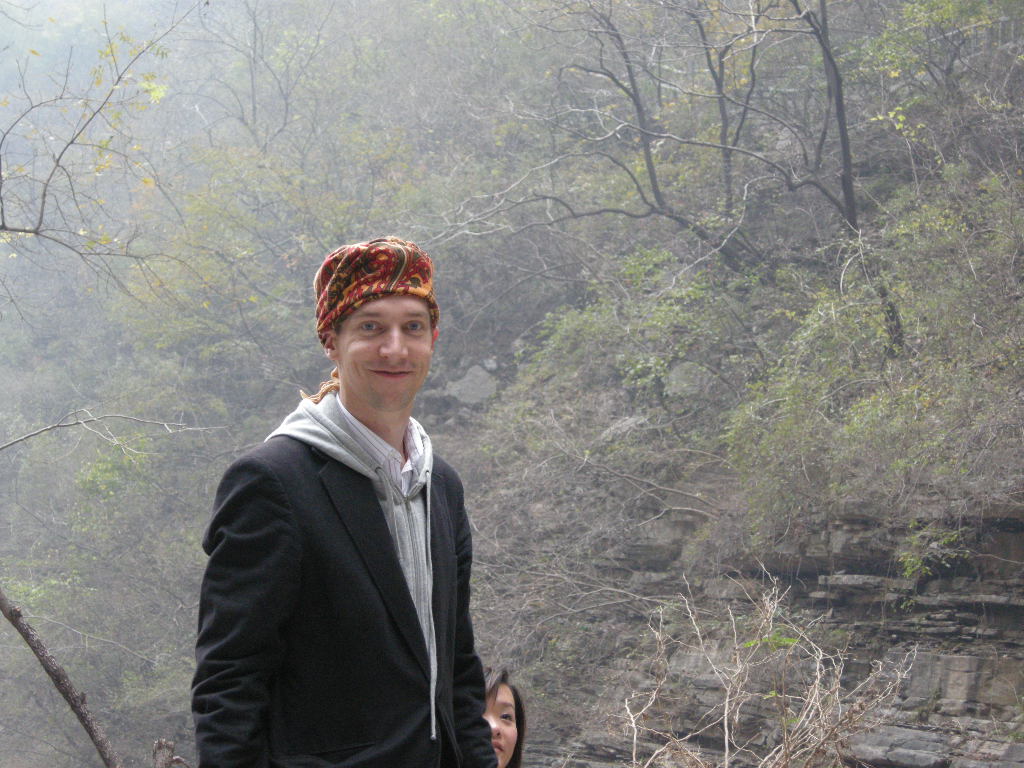 Tim and Miaomiao at the Tanpu Gorge at the Mount Yuntaishan Global Geopark