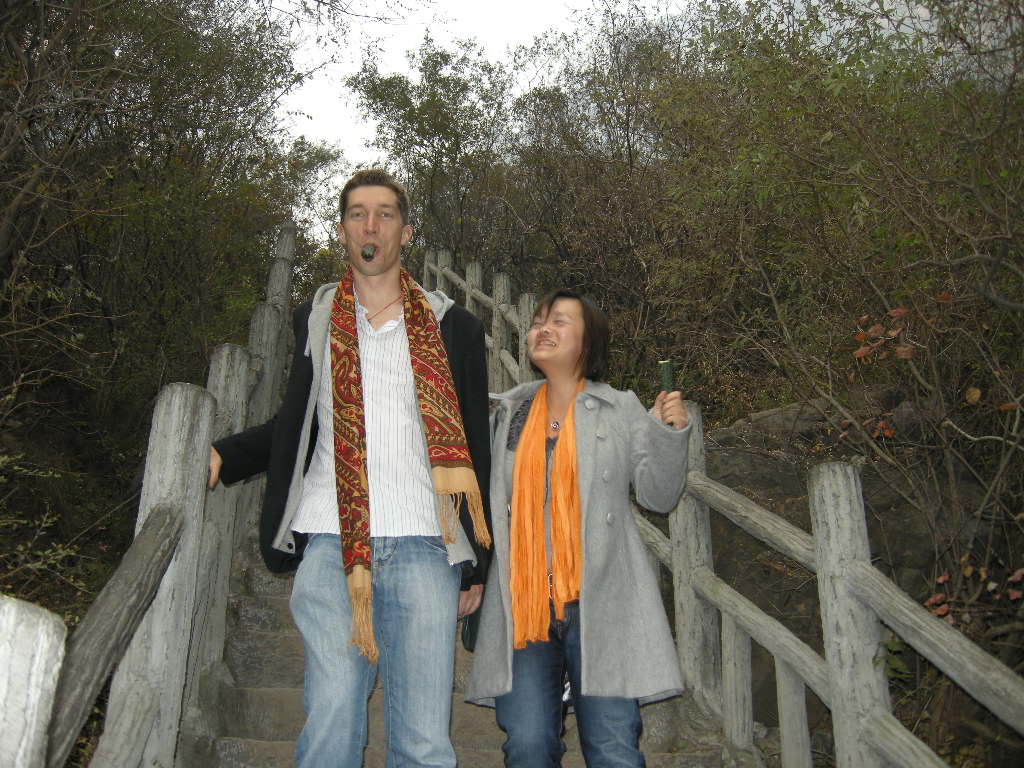 Tim and Miaomiao at a staircase at the Tanpu Gorge at the Mount Yuntaishan Global Geopark