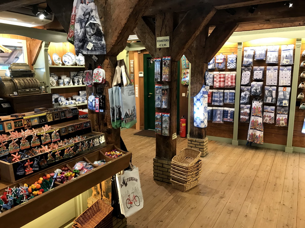 Souvenirs at the Vrede souvenir shop at the Zaanse Schans neighbourhood