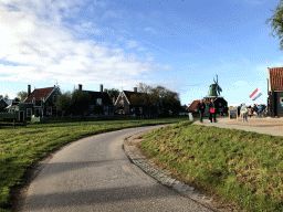 The Zaans Gedaan CacaoLab and the De Huisman windmill at the Zaanse Schans neighbourhood