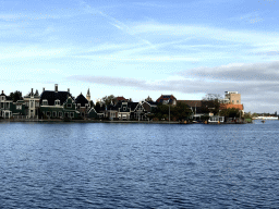 Buildings along the west coast of the Zaan river at the Zaanse Schans neighbourhood, viewed from the east coast