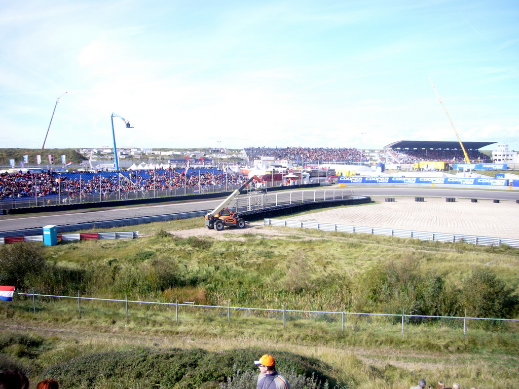 The main grandstand at Circuit Zandvoort, before the Main Race of the 2007-08 Dutch A1 Grand Prix of Nations