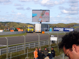 Screen with Oliver Jarvis lifting the cup at Circuit Zandvoort, just after winning the Main Race of the 2007-08 Dutch A1 Grand Prix of Nations