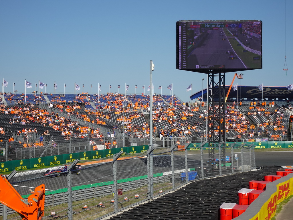 Formula 3 cars of Enzo Trulli and Federico Malvestiti at the Hans Ernst Chicane at Circuit Zandvoort, viewed from the Eastside Grandstand 3, during the Formula 3 Sprint Race