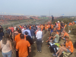 Fans next to the straight between turns 12 and 13 at Circuit Zandvoort