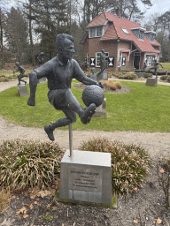 zeist_012 - 484 kb - 768x1024 -