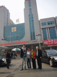 Tim, Miaomiao and Miaomiao`s uncle and aunt in front of the Zhengzhou Railway Station