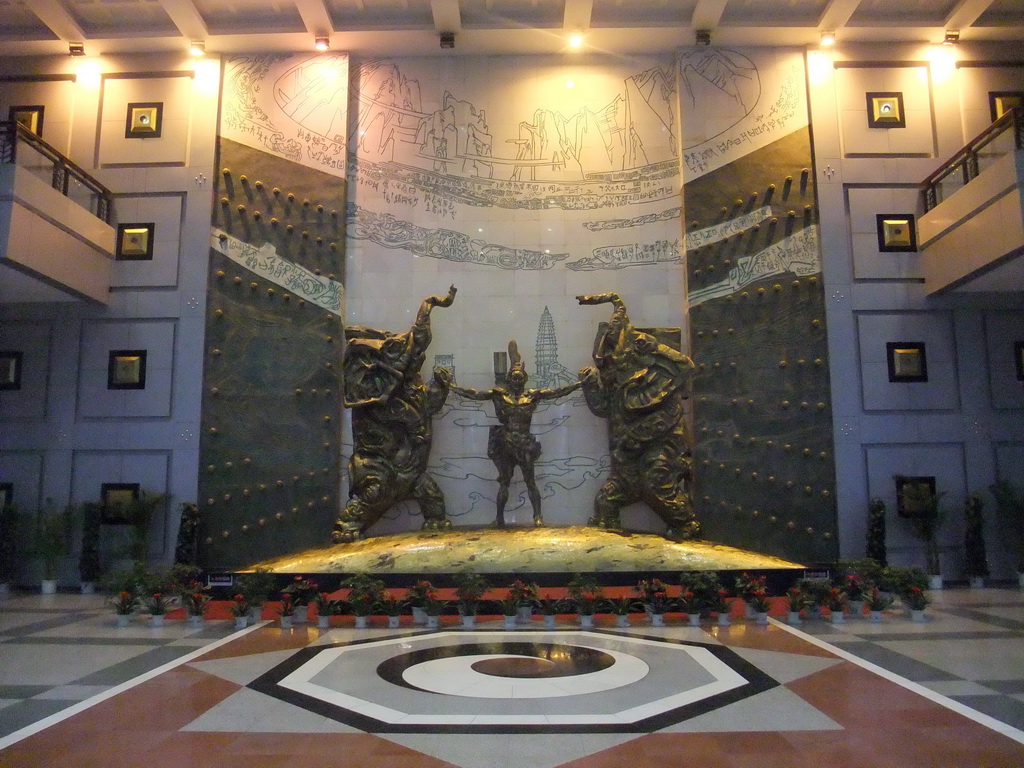 Statues at the Main Hall of the Henan Provincial Museum