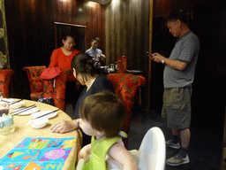 Miaomiao, Max and Miaomiao`s family at the Beijing Dayali restaurant