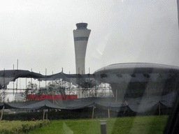 Traffic Control Tower of Zhengzhou Xinzheng International Airport, viewed from the car on Yingbin Avenue