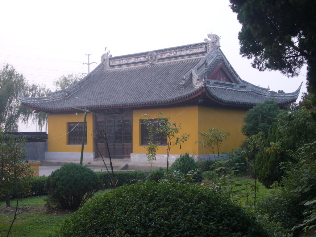 Front of a temple, on the way back to Shanghai