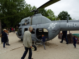 Max`s grandfather at a helicopter at Dinoland Zwolle