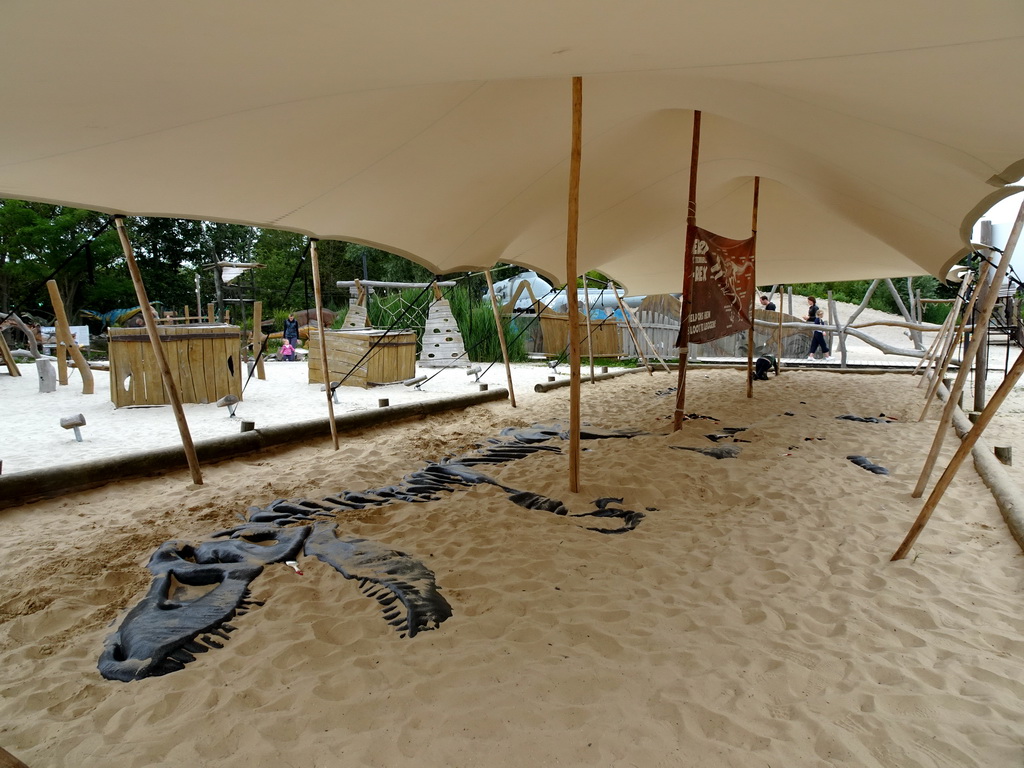 The DinoDig excavation site at Dinoland Zwolle